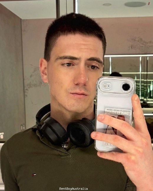 BtmAlexXX Gay Escort Melbourne 0420221594 BoyExpress.net