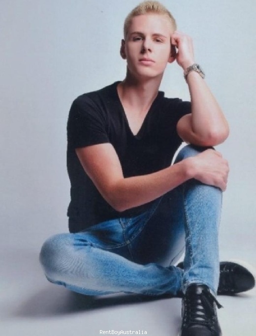 Hugobookings Gay Escort Melbourne 0485532202 BoyExpress.net